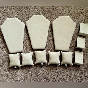 Jewelry Display Pieces